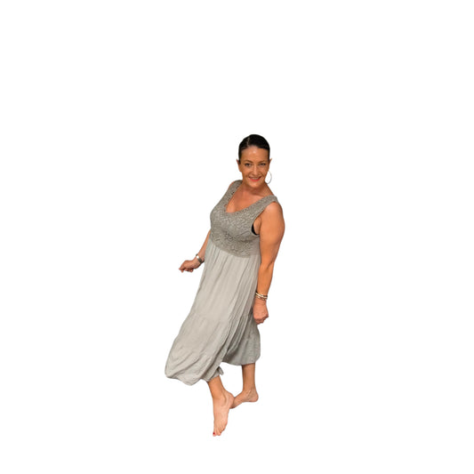 Angela(robe mi longue)